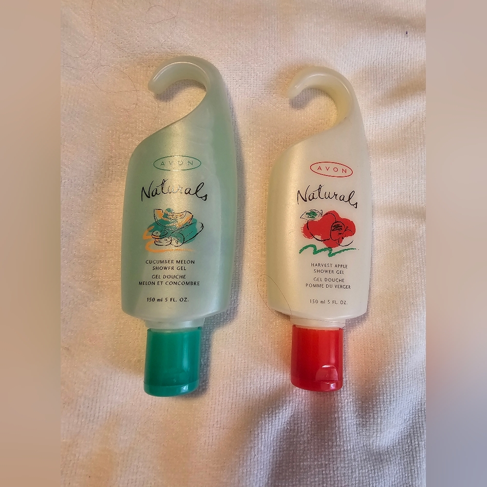 Avon Naturals Shower Gel Pair